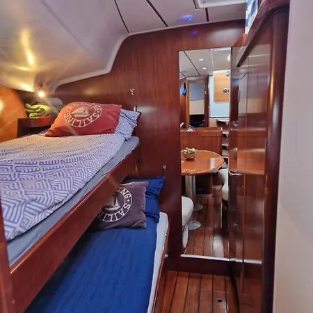 Barents Sail Sailboat Njord 2 *